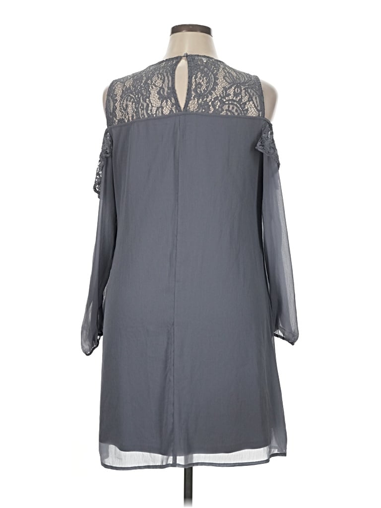 Pre-owned Maurices Casual Dress In Gray