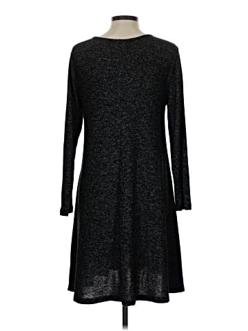 Old Navy Casual Dress (view 2)