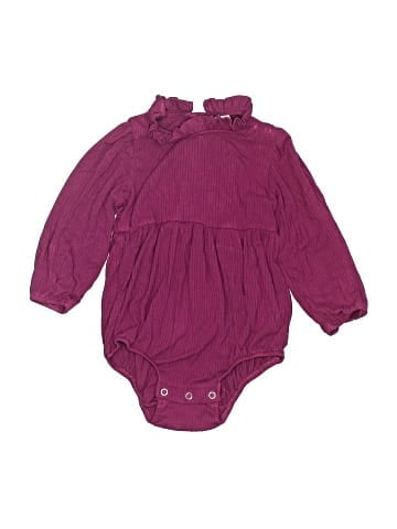 Kate Quinn Organics Long Sleeve Onesie (view 1)