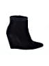 Vince. Black Ankle Boots Size 8 - photo 1