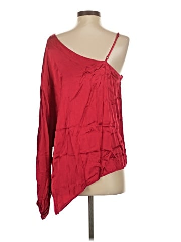 Gold Hawk Sleeveless Blouse (view 2)