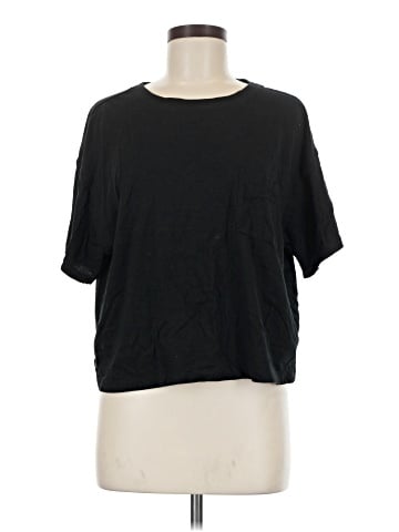 Old Navy Short Sleeve T-Shirt (view 1)