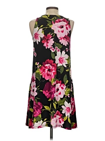 Karen Kane Casual Dress (view 2)