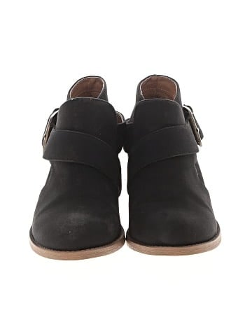 Qupid Ankle Boots (view 2)