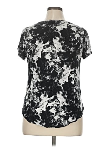 Simply Vera Vera Wang Short Sleeve T-Shirt (view 2)