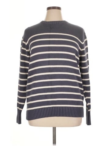 Brandy Melville Pullover Sweater (view 1)