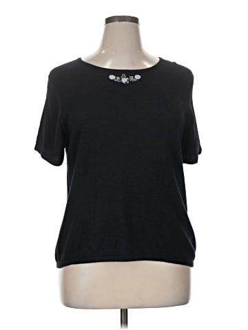 Liz Claiborne Collection Short Sleeve T-Shirt (view 1)