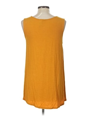 Agnes & Dora Sleeveless T-Shirt (view 2)