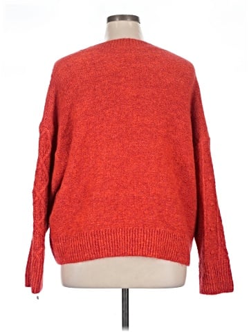 Old Navy Pullover Sweater (view 2)