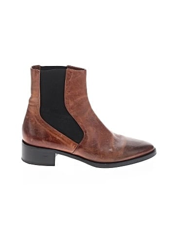 Vince. Ankle Boots (view 1)