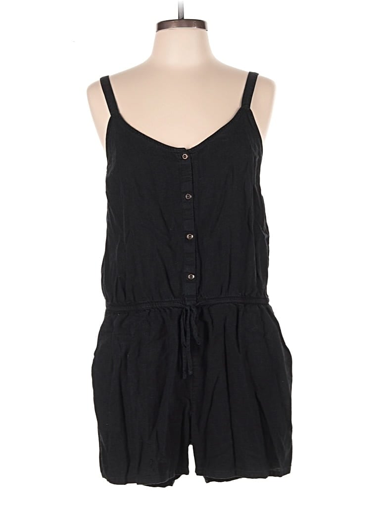 Pre-owned Old Navy Romper In Black