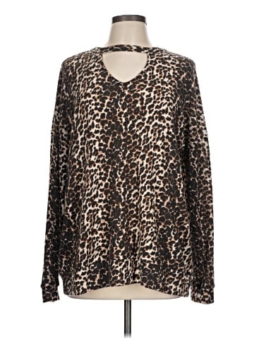 Cherish Pullover Sweater (view 1)
