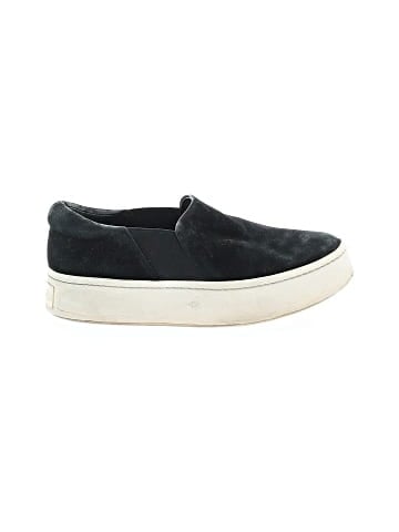 Vince. Flats (view 1)