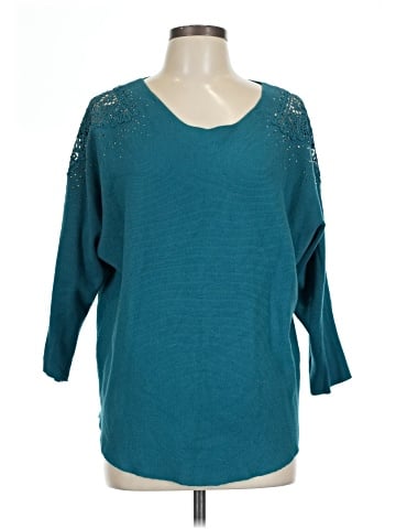 Liv 3/4 Sleeve T-Shirt (view 1)
