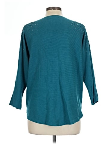Liv 3/4 Sleeve T-Shirt (view 2)