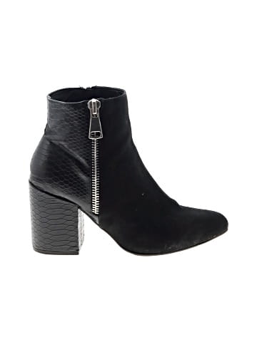 Rouge Ankle Boots (view 1)