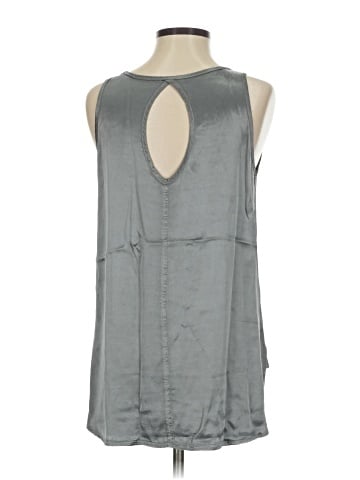 Hard Tail Sleeveless T-Shirt (view 2)