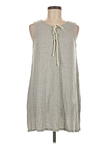 Cupcakes & Cashmere Casual Dress (view 1)
