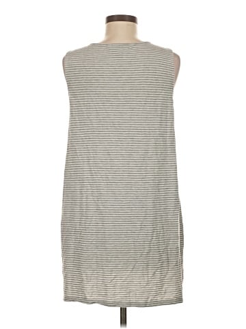 Cupcakes & Cashmere Casual Dress (view 2)