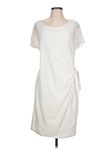 Signature by Robbie Bee Casual Dress (view 1)