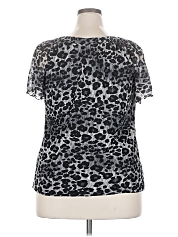 I.N. Studio Short Sleeve Blouse (view 2)