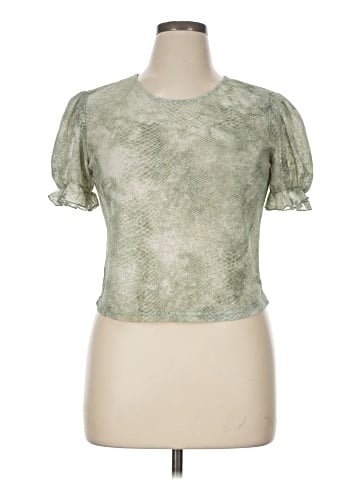 Roommates Short Sleeve Top (view 1)