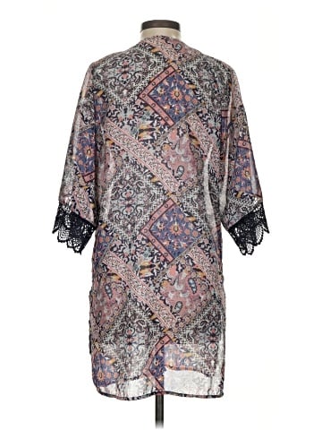 Wallflower Kimono (view 2)