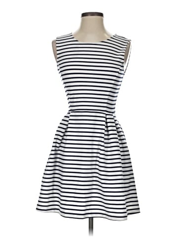 Forever 21 Casual Dress (view 1)