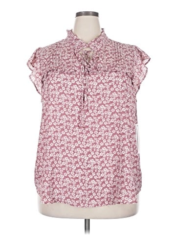 Sweet Rain Sleeveless T-Shirt (view 1)