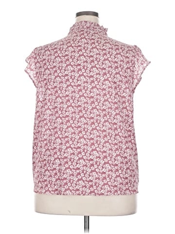 Sweet Rain Sleeveless T-Shirt (view 2)