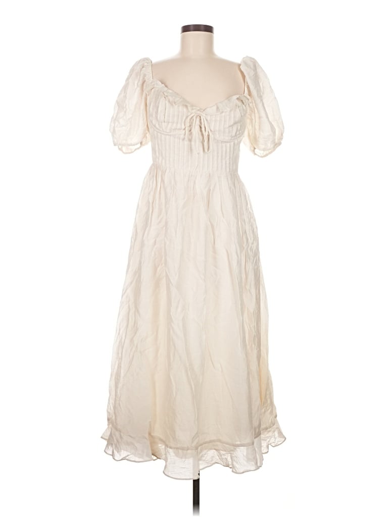 Pre-owned Astr Casual Dress In White