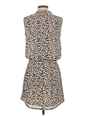 Lila Rose Casual Dress (view 2)