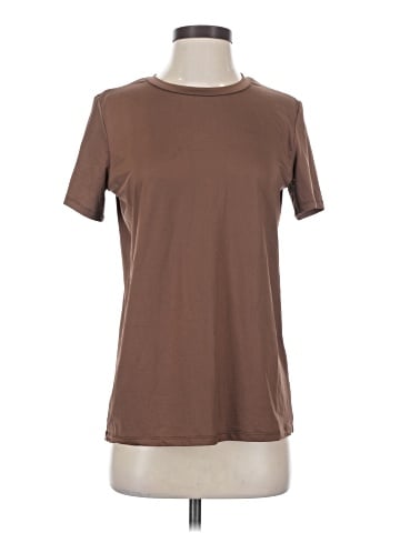 Daisy Short Sleeve T-Shirt (view 1)