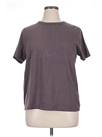 Old Navy Short Sleeve T-Shirt (view 1)
