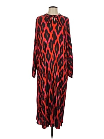 Scoop Casual Dress (view 1)