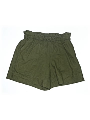 Gap Shorts (view 1)