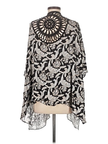 Colleen Lopez Kimono (view 2)