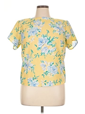 Jaclyn Smith Short Sleeve Blouse (view 1)