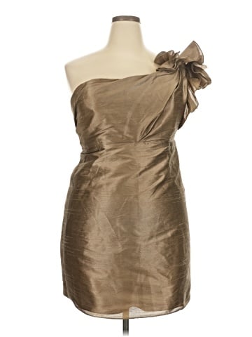 Jim Hjelm Occasions Cocktail Dress (view 1)
