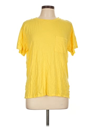 Fashion Nova Short Sleeve T-Shirt (view 1)