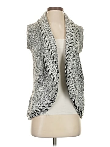 Jenny Cardigan (view 1)