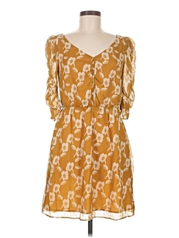 Broadway & Broome Casual Dress (view 1)