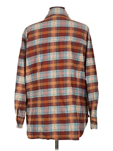 Cato Long Sleeve Button-Down Shirt (view 2)