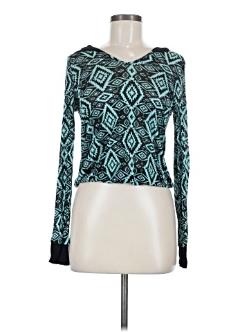 rue21 Pullover Sweater (view 1)