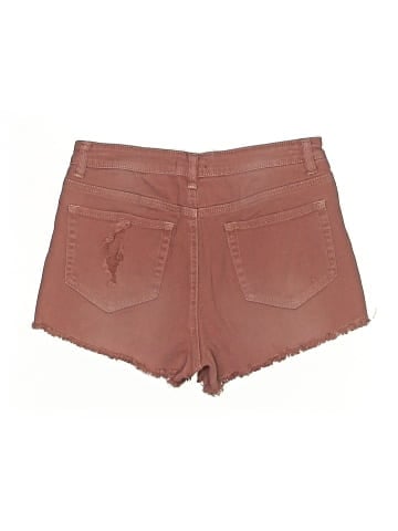 Others Follow Shorts (view 2)