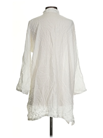 Unbranded 3/4 Sleeve Blouse (view 2)