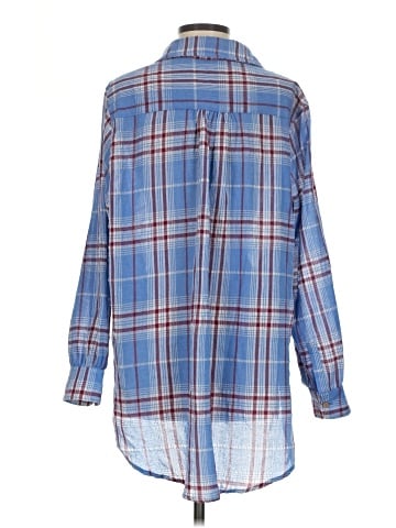 En Creme 3/4 Sleeve Button-Down Shirt (view 2)