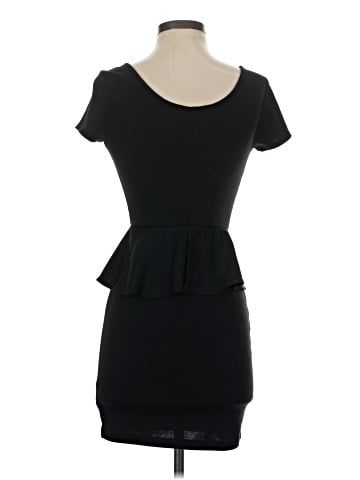 Forever 21 Cocktail Dress (view 2)
