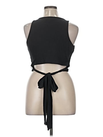 B.wear Sleeveless Top (view 2)