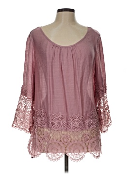 Unique Spectrum 3/4 Sleeve Blouse